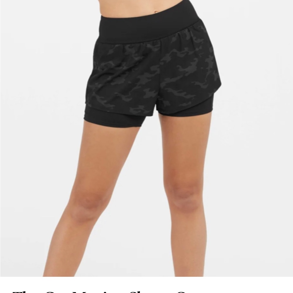 Spanx Get moving camo shorts